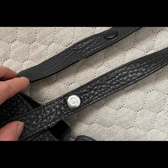 Dilaks Shoulder Bag - Picture 12 of 13